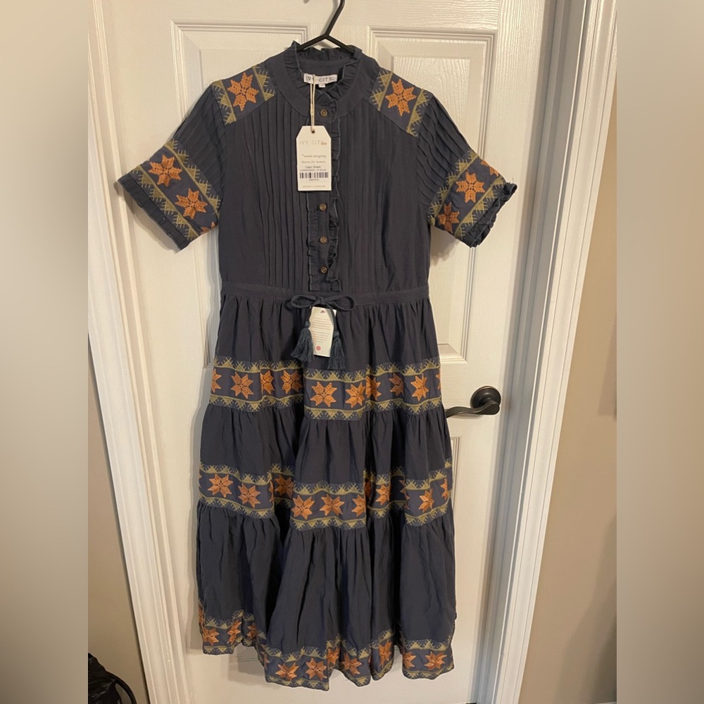Beautiful embroidered Ivy City Co. dress. Never worn, nwt.